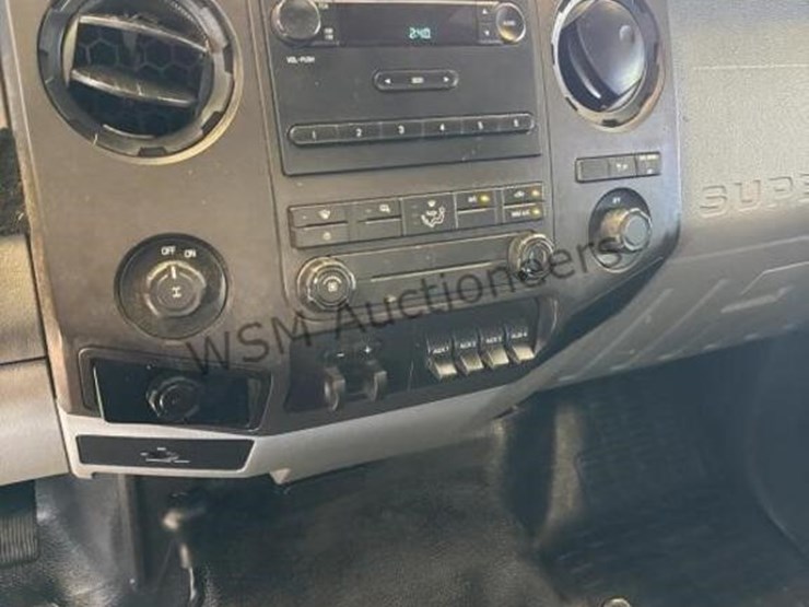 2012-ford-f350-image-18