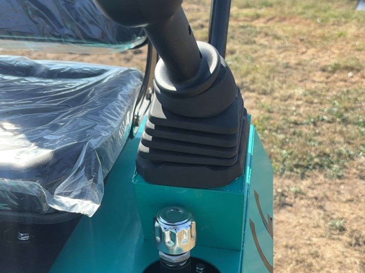 mini-excavator-mh12rx-image-22