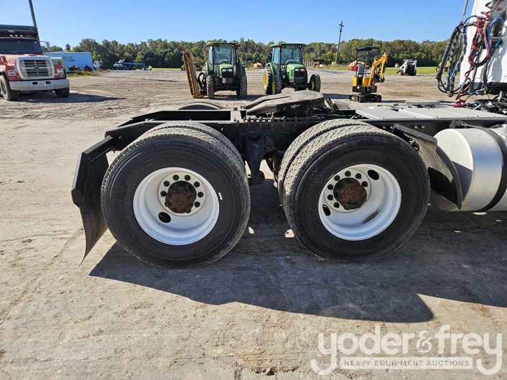 2019-international-lt-image-8