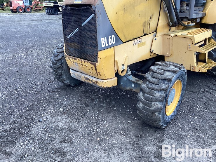 2004-volvo-bl60-image-18