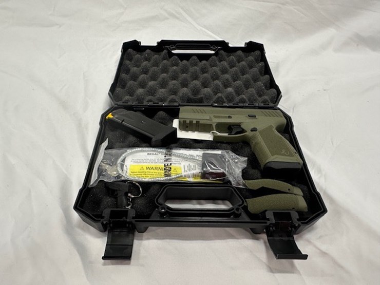 #2025-00062-•-taurus-gx4-pistol-image-60