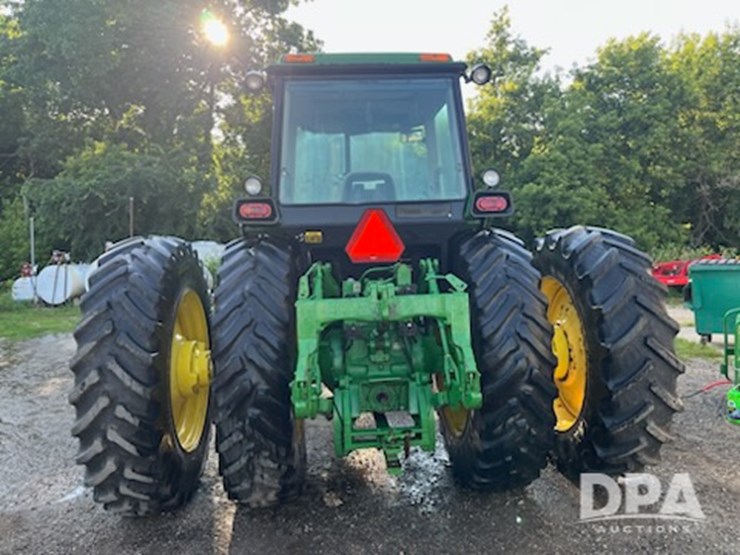1989-john-deere-4555-image-4