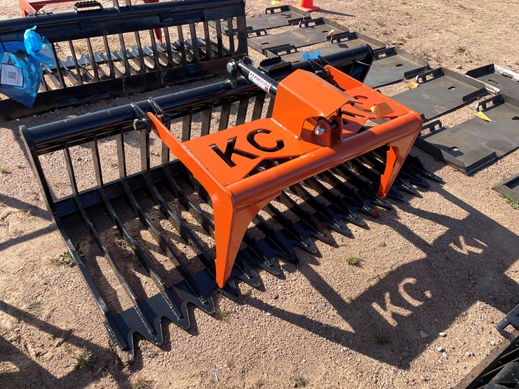 #4116-•-76"-skeleton-grapple-bucket-attachment-image-1