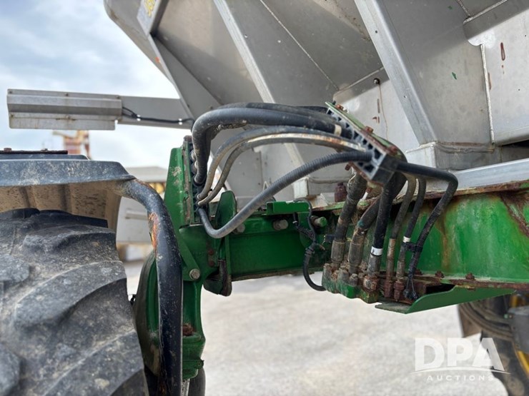 2019-john-deere-r4038-image-70