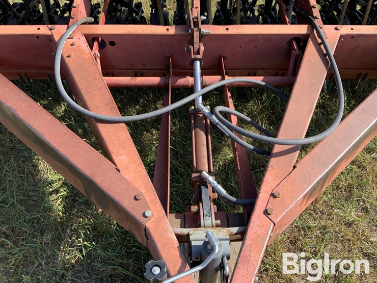 case-ih-5100-image-13