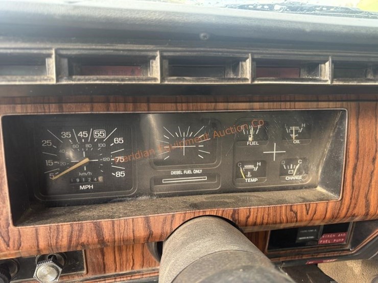 1983-ford-f350-image-33