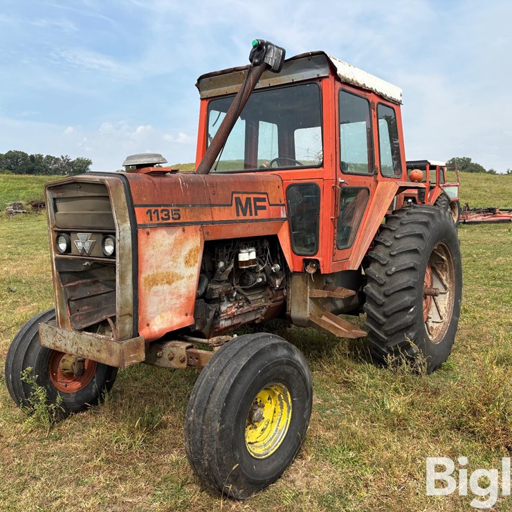 1973 MASSEY-FERGUSON 1135
