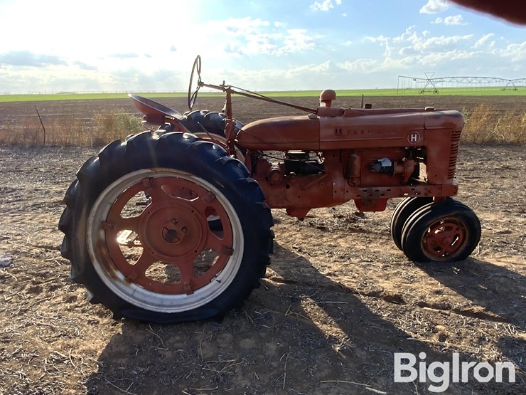 farmall-h-2wd-tractor-image-4
