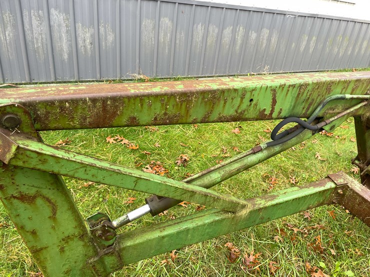 john-deere-35-image-25