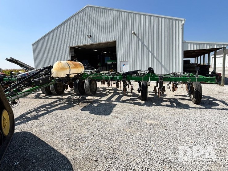 2021-unverferth-3500-image-14