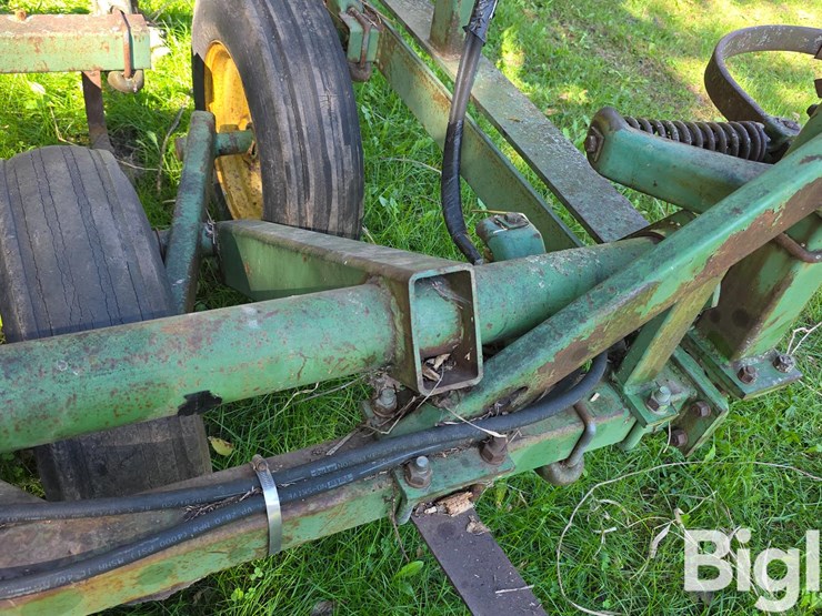 john-deere-1010-image-20