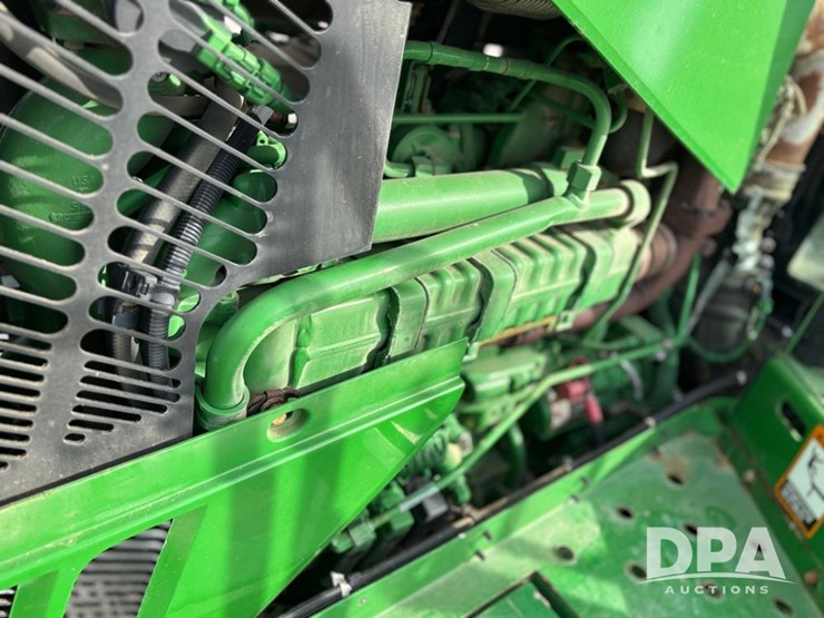 2019-john-deere-r4038-image-87