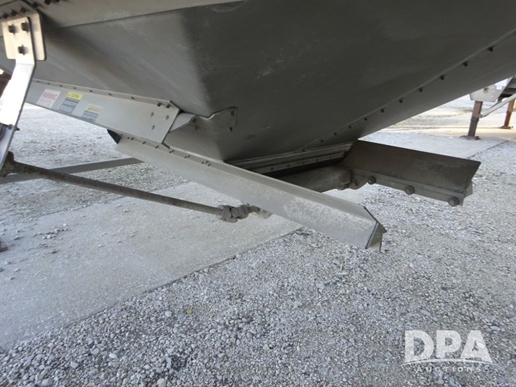 2014-timpte-hopper-bottom-image-44