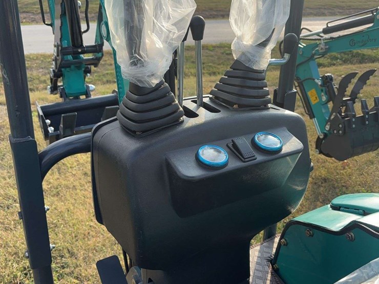 mini-excavator-qk16r-image-19