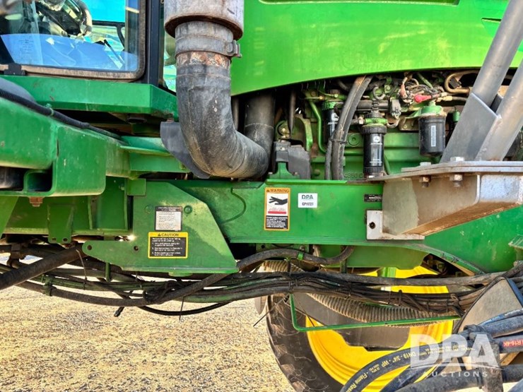 2013-john-deere-4830-image-76