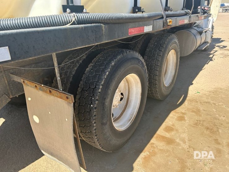 2006-international-9400i-liquid-truck-(cp1185-unit-15319)-image-17