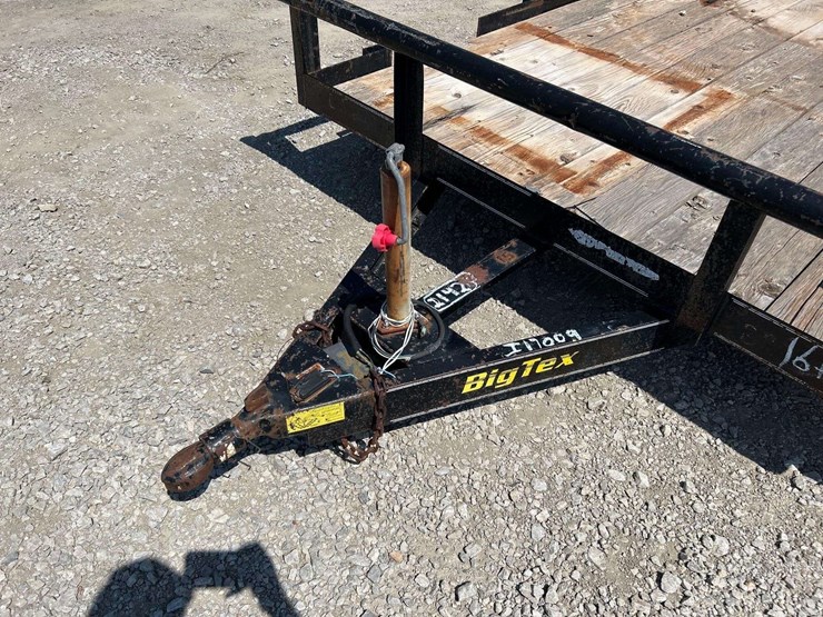 2003-big-tex-10pi-16ft.-t/a-pipe-top-utility-trailer-image-6