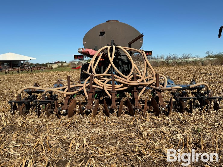 husky-t/a-liquid-manure-spreader-image-6
