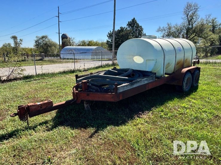 liquid-nurse-trailer-(gp11714)-image-1