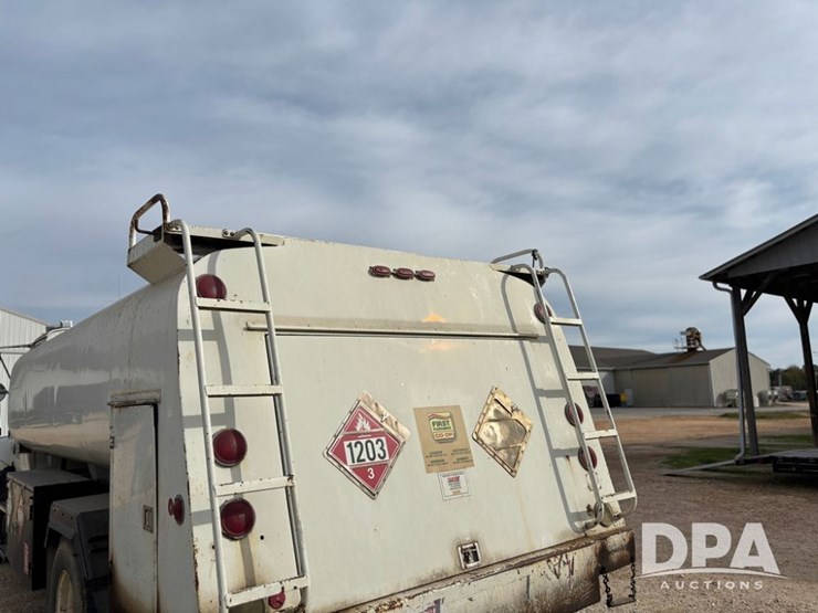 1994-ford-l8000-image-20