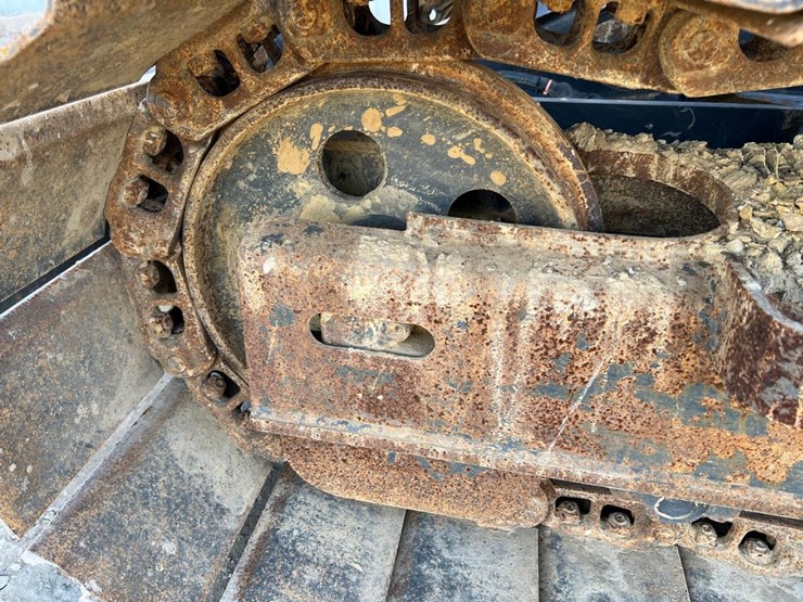 komatsu-pc88mr-11-image-16