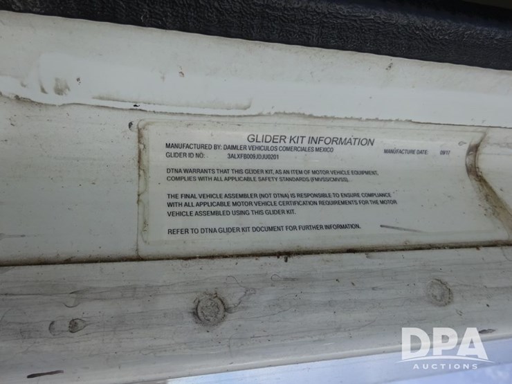 2018-freightliner-coronado-day-cab-glider-truck-(pz13985,-unit-775)-image-114