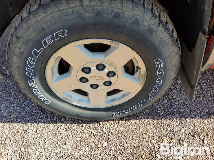 2005-chevrolet-silverado-1500-image-15