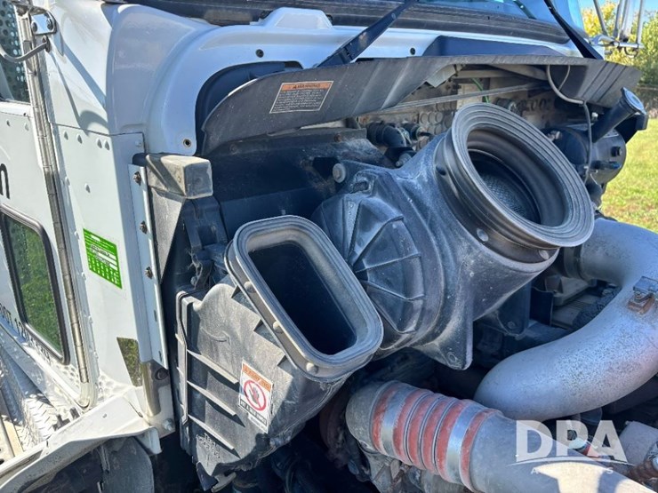 2013-kenworth-t370-image-62