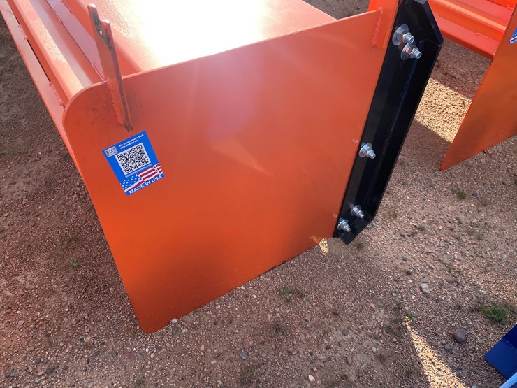 #4061-•-10'-hd-snow-pusher-attachment-image-6