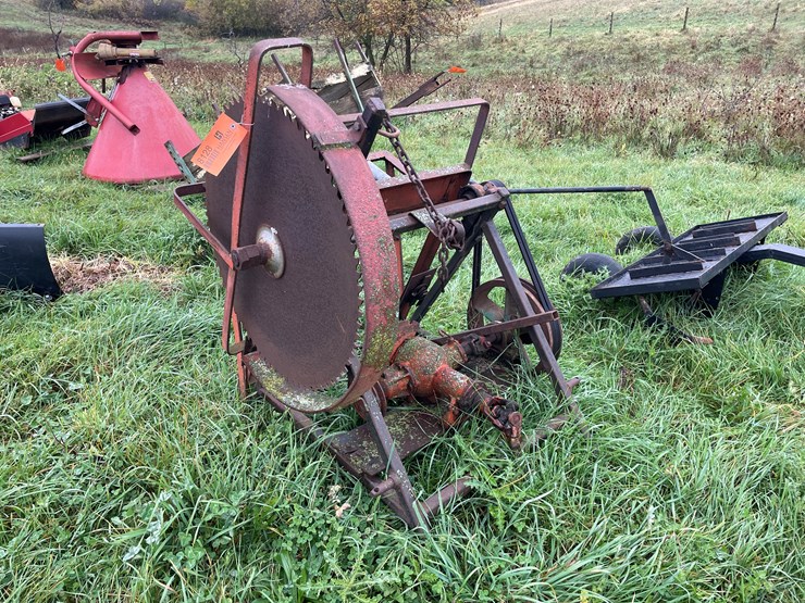 #8128-•-vintage-chop-saw-image-1