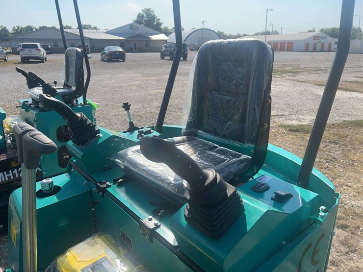 mini-excavator-h15r-image-19