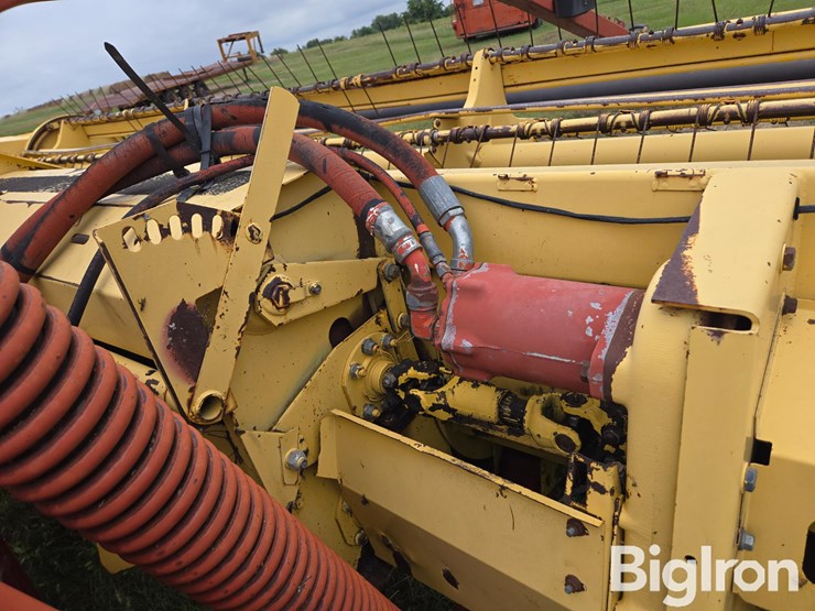 new-holland-1475-image-16