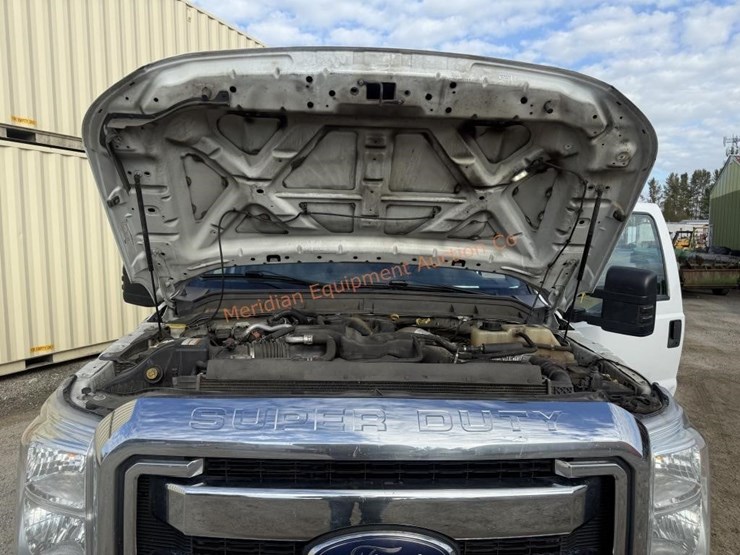2015-ford-f350-xlt-image-53
