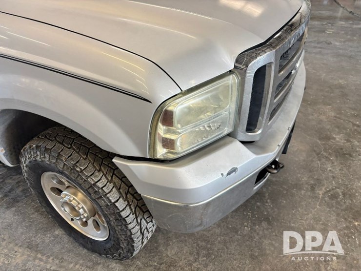 2006-ford-f350-xlt-image-45