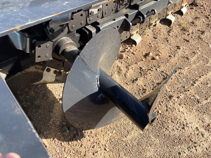 #4095-•-wolverine-hydraulic-trencher-attachment-image-11