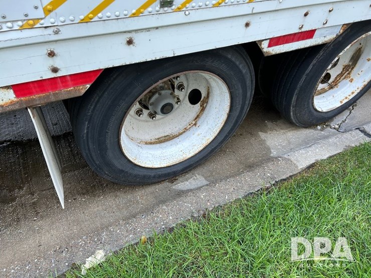 2006-kentucky-trailer-image-18