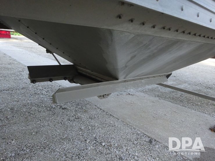 2014-timpte-hopper-bottom-image-50