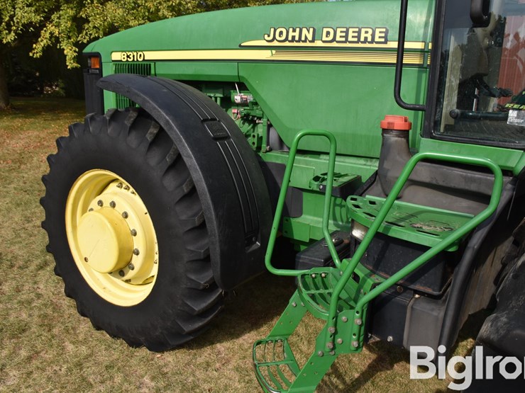 john-deere-8310-image-19