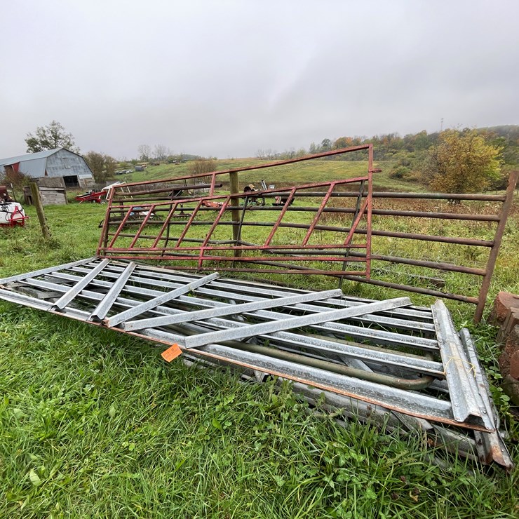 #8119 • Assortment Of Gates