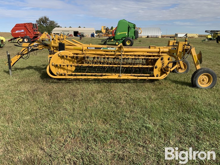 2018-vermeer-r2300-image-8