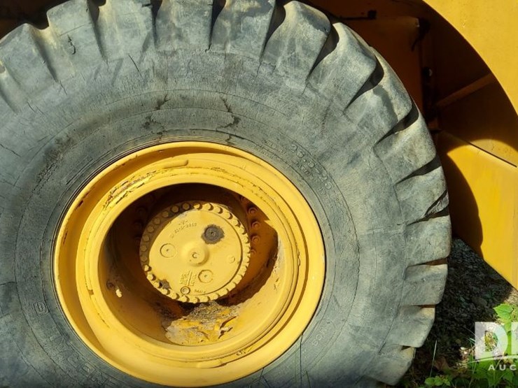 1984-grove-rt740-image-21