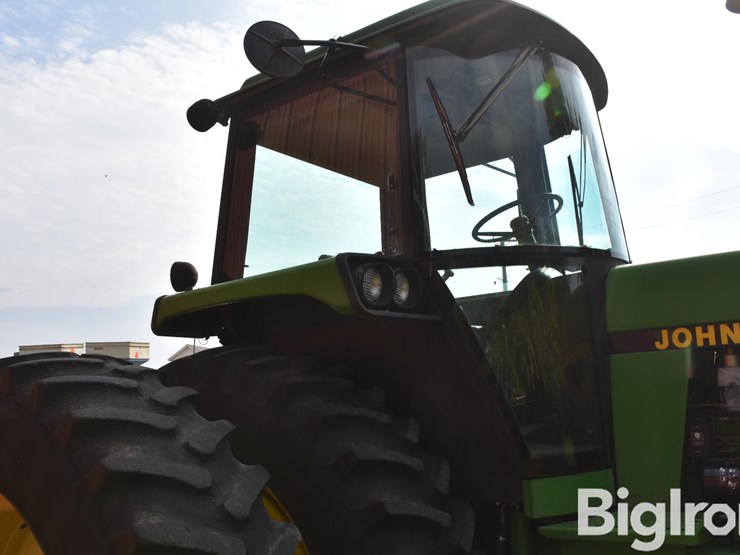 john-deere-4955-image-14