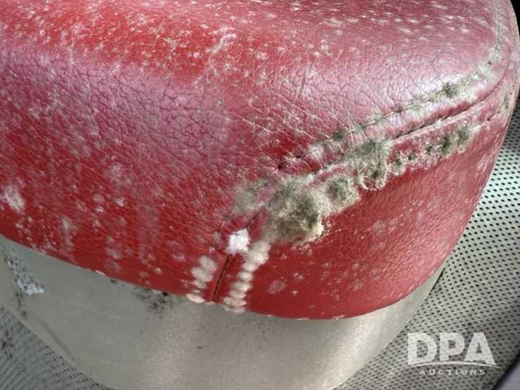 2020-case-ih-trident-5550-image-66