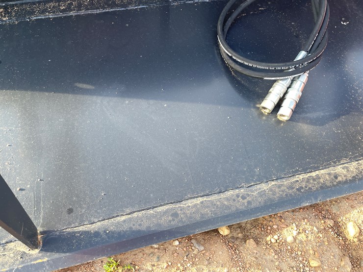 #4050-•-84"-smooth-faced-grapple-bucket-attachment-image-10