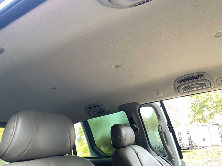 1999-chrysler-town-&-country-image-114