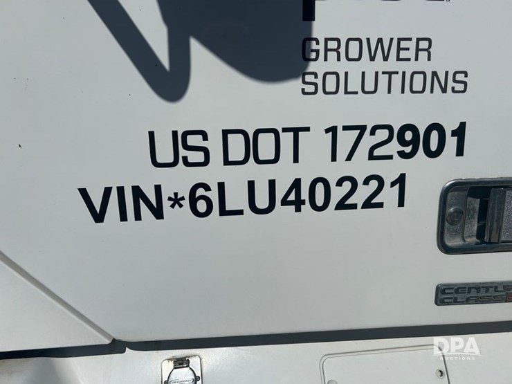 2006-freightliner-century-dry-truck-(cp1180-unit-16052)-image-46