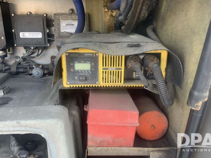 2001-mci-102-el3-image-29