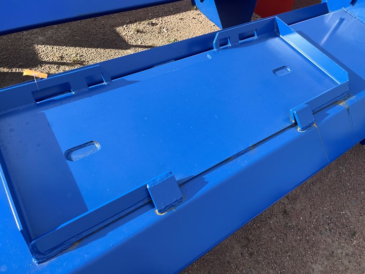 #4064-•-8'-snow-pusher-attachment-image-4