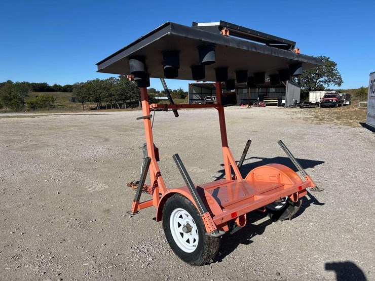 towable-arrow-board-image-2