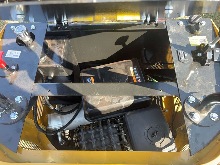 mini-excavator-h12r-image-28